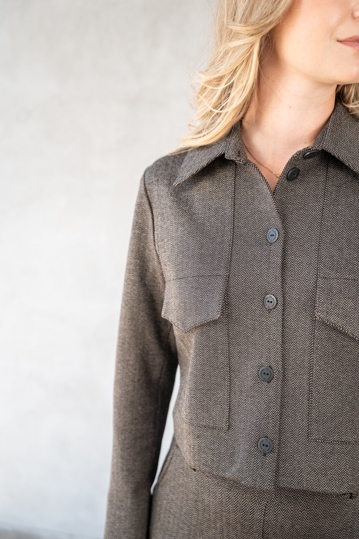 ICNK FleurK Shadow Herringbone in Brandy - Black – productfoto 6