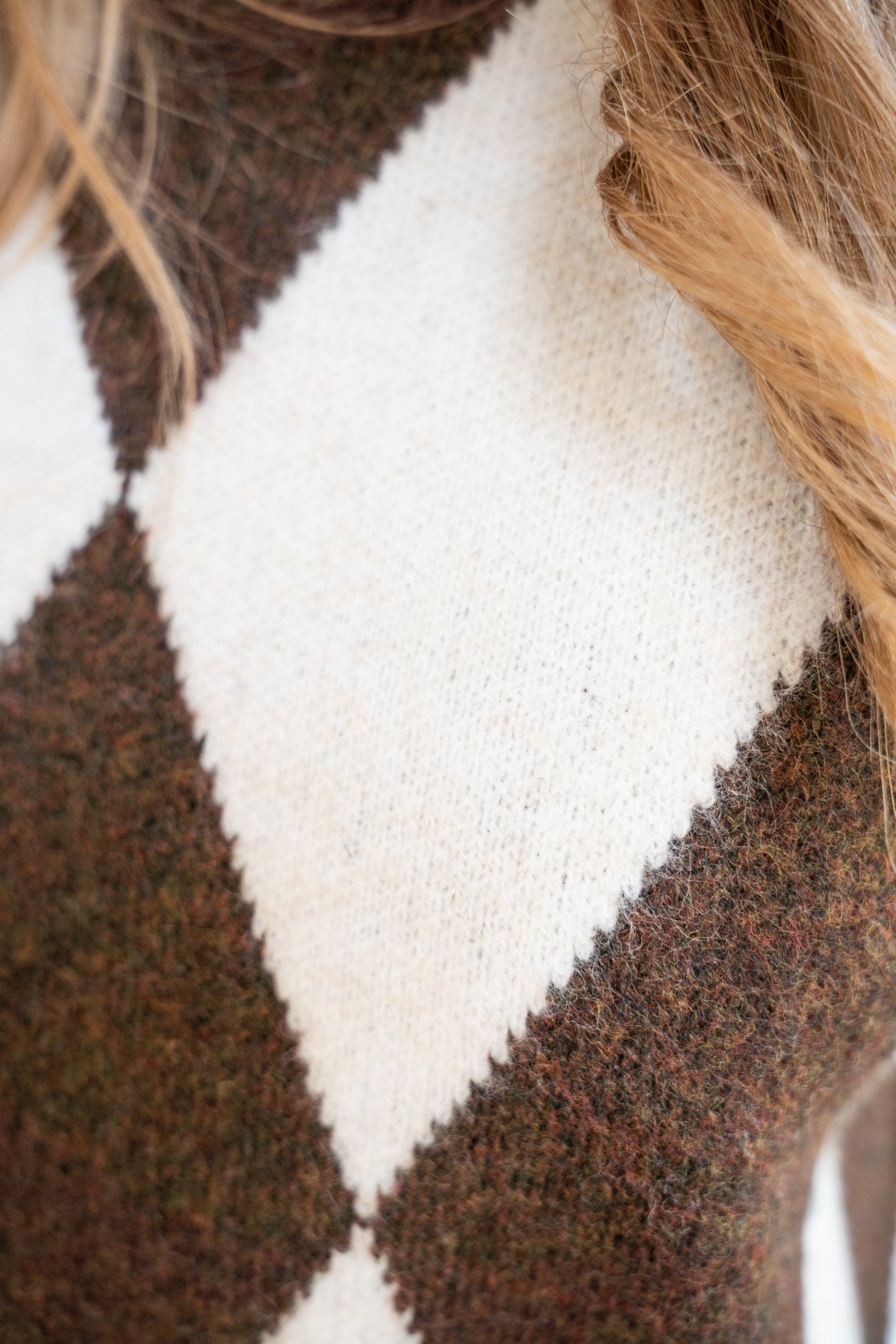 ICNK Veloura Argyle in Brown – productfoto 13