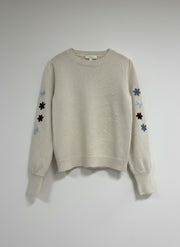 ICNK Ima Flower Embroidery Knit in Beige – productfoto 1