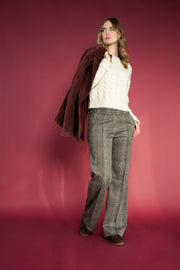 ICNK Aleyna Knitted Check in Dark Brown – productfoto 3
